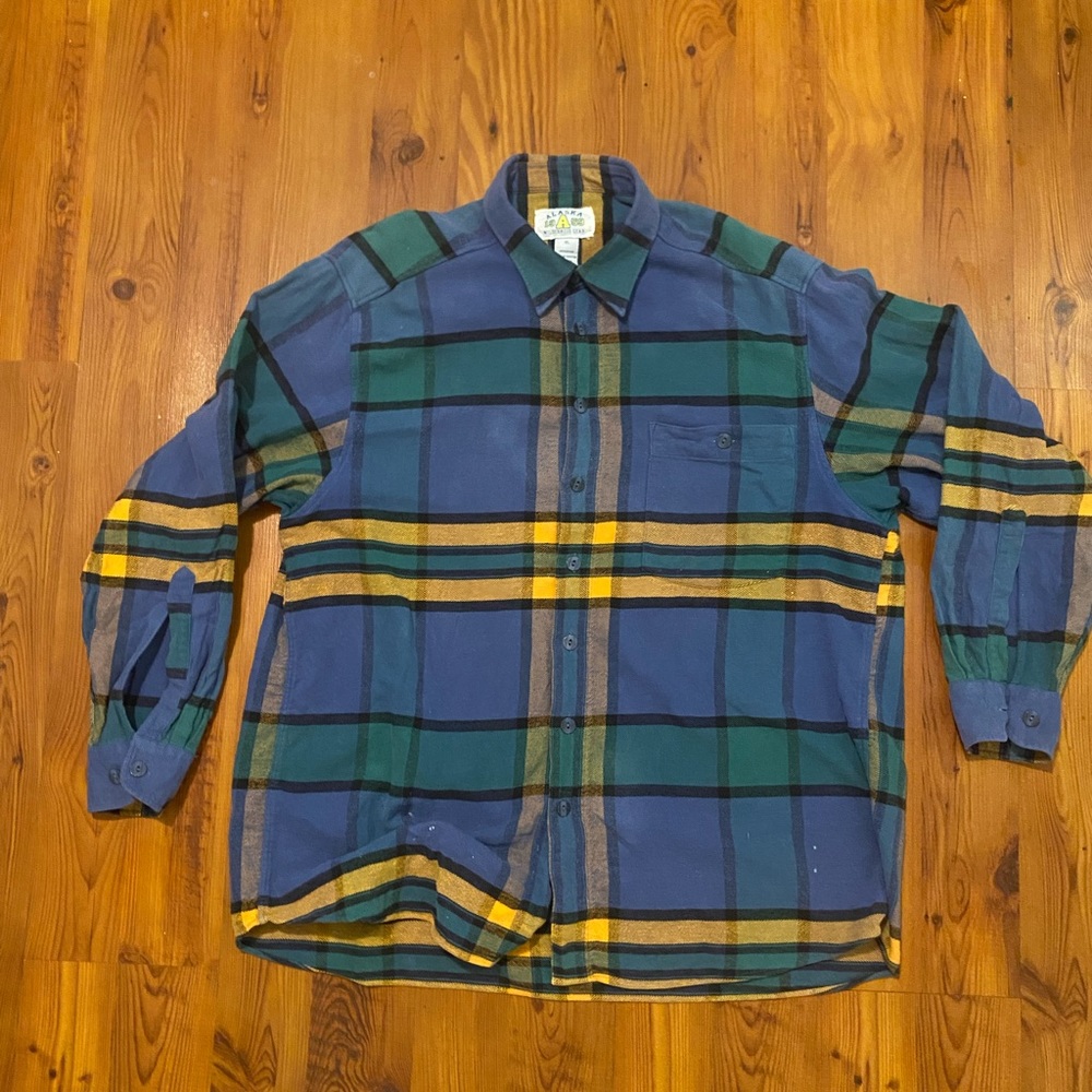 Alaska Wilderness gear flannel, sweatshirt